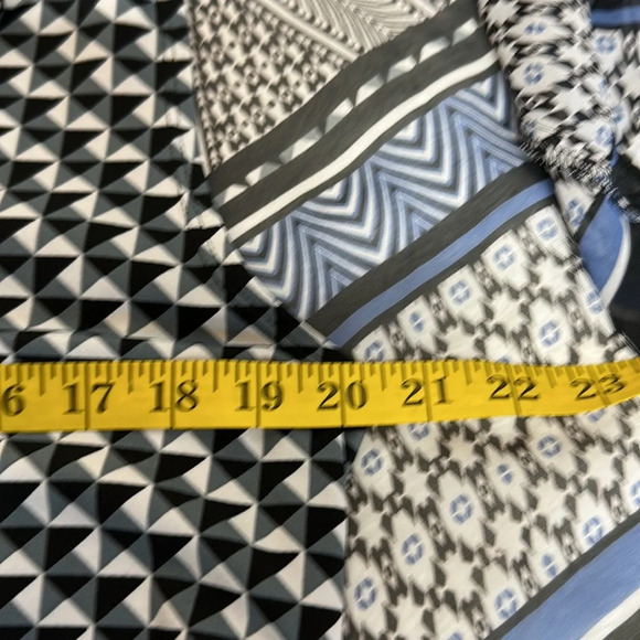 AB Studio Tank Top with Semi Sheer Poncho Overlay Sz Xl - Picture 5 of 9